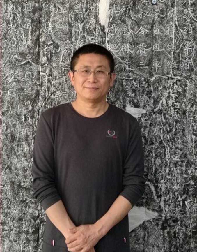 尹涛_名人百科网