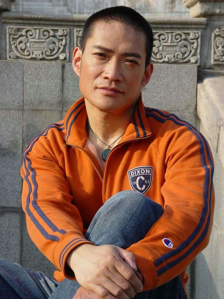 钟铃_名人百科网