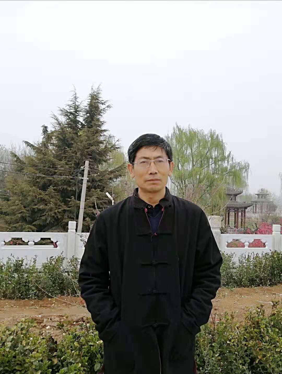 李华_名人百科网