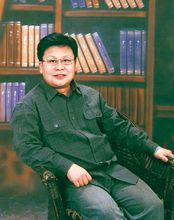 卢德龙_名人百科网