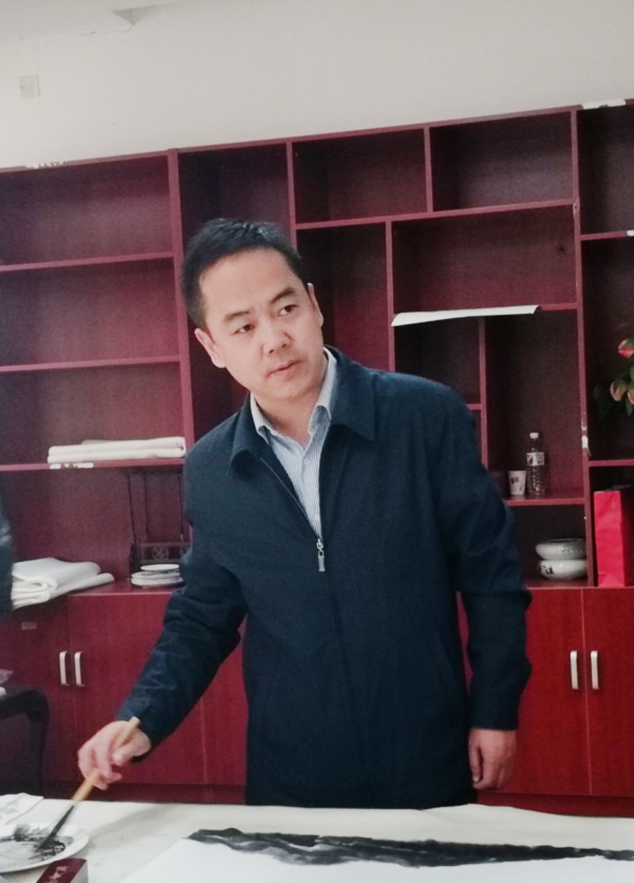 张华_名人百科网