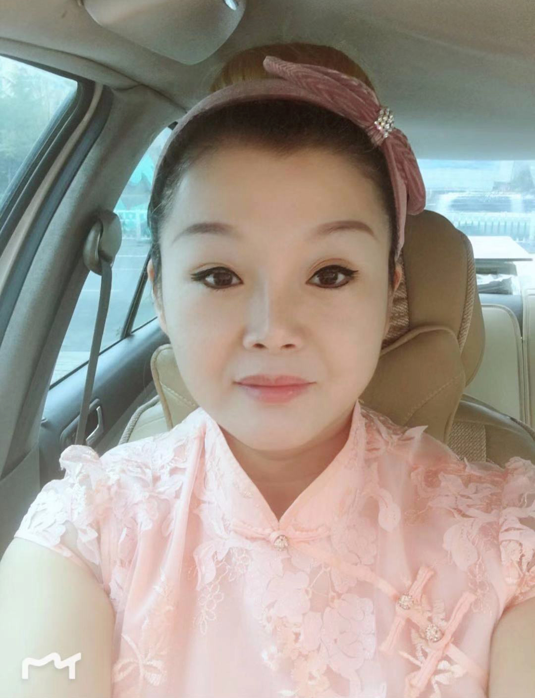 画家张芳_名人百科网
