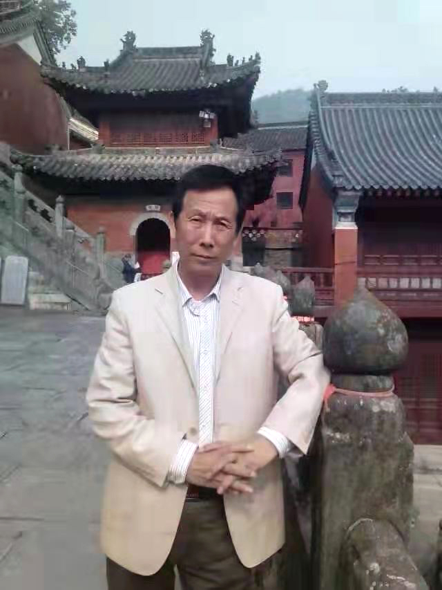 墨飞_名人百科网