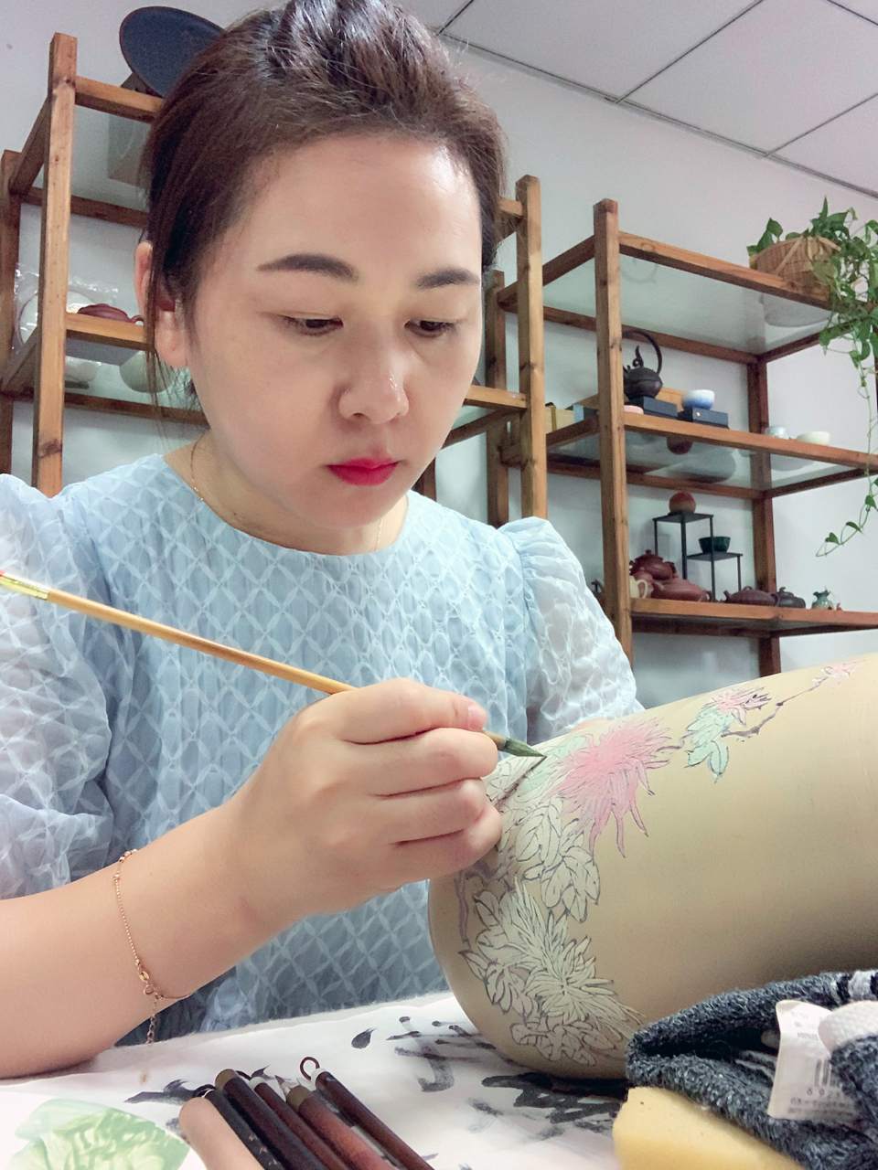 吕俊_名人百科网
