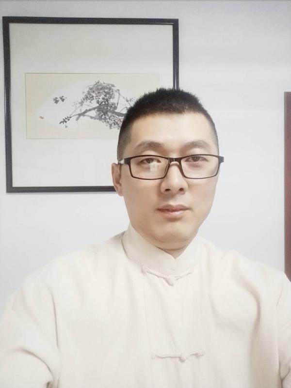 雷航行_名人百科网