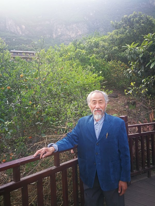 岳文石_名人百科网