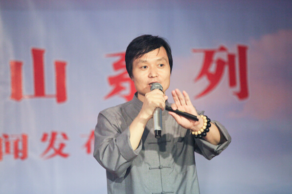 杨牧青_名人百科网